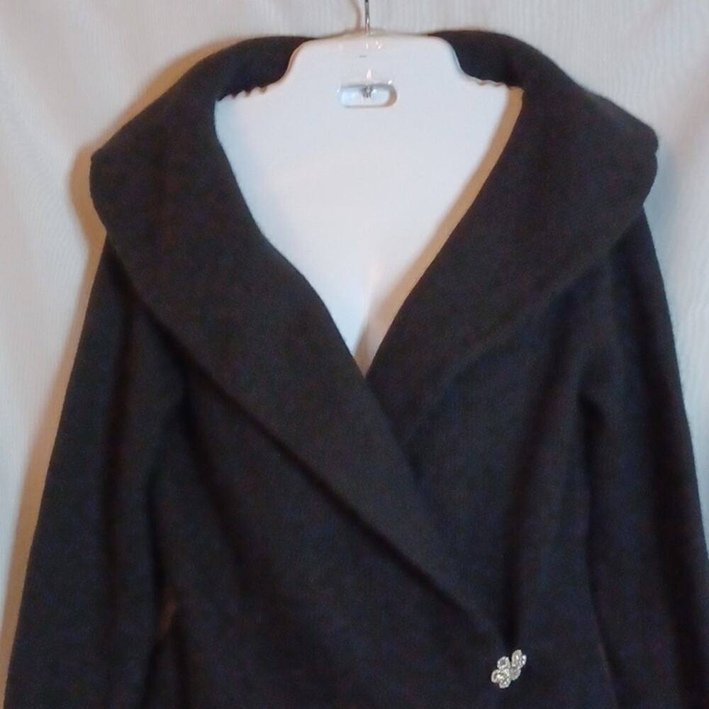 ANN TAYLOR Women's Black Rabbit Hair & Wool Blend Sweater Blouse Size M. - Picture 4 of 13